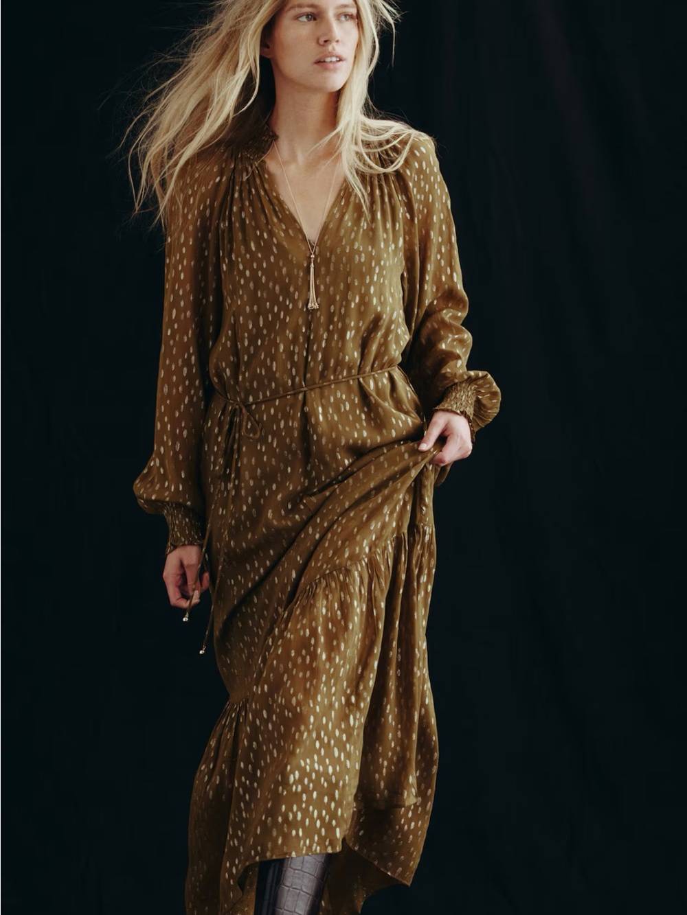 H&M Olive Green Maxi Dress with Subtle Dot Print - Picture 2 of 11